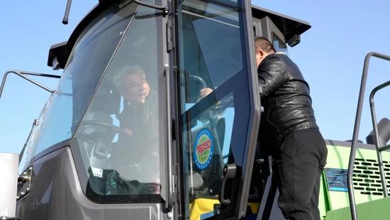 -20°C！徐工装载机“青山行”在内蒙实力“圈粉”(图8)