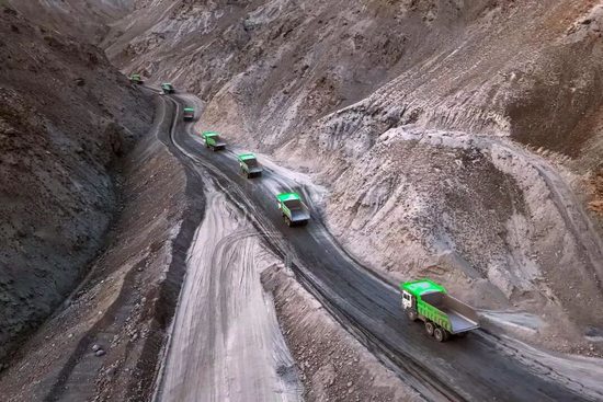 宇矿同行|宇通矿卡受邀参加全球矿业电气化峰会，共绘零碳智慧矿(图13)