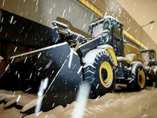 ?冰雪限定丨徐工装载机丝滑“变装”!(图16) ?冰雪限定丨徐工装载机丝滑“变装”!(图16)