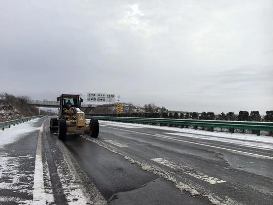 战寒潮，保畅通，守平安！中国铁建多措并举筑牢御寒防线(图10)