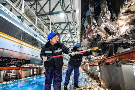 雪҈雪҈雪҈来了！铁路人全力迎战！(图10)