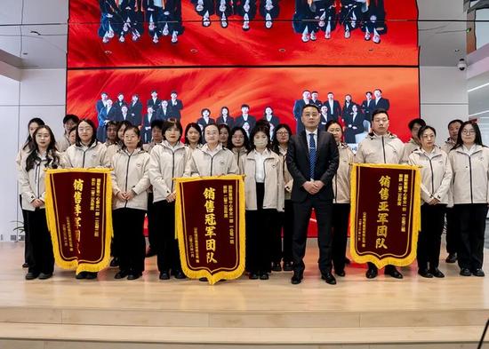 恒旺集团营销中心2025年表彰大会暨2026年启动会圆满结束(图9)